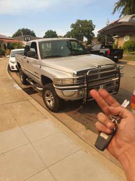 2000 dodge ram 1500 - cars & trucks - by owner - vehicle automotive... for sale in San Diego, CA
