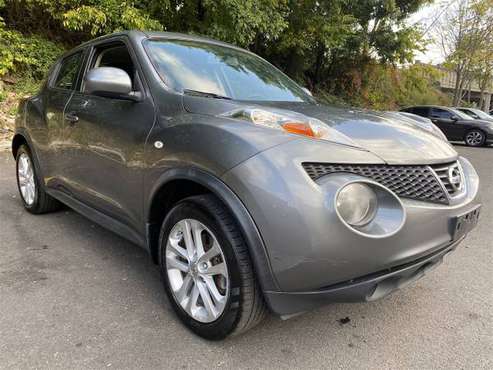 2011 Nissan JUKE S - cars & trucks - by owner - vehicle automotive... for sale in Paterson, NJ