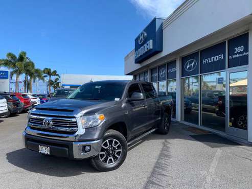 [[ 2017 TOYOTA TUNDRA SR5 CREW MAX ]] 🎄🎁 4 WHEEL DRIVE, LOW MILES! 🎄... for sale in Kahului, HI