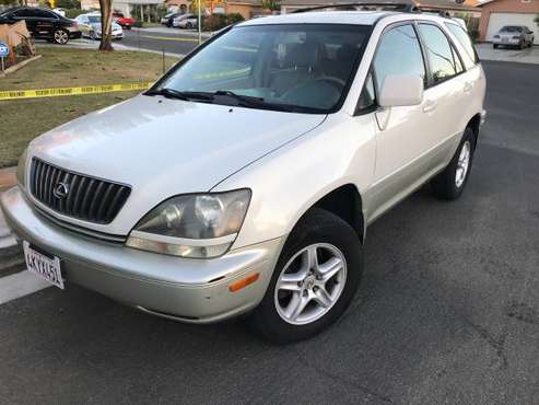 !!PRICED TO GO!! 2000 LEXUS RX300 AWD 4x4 - cars & trucks - by owner... for sale in Indio, CA