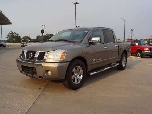 2006 Nissan Titan SE - cars & trucks - by dealer - vehicle... for sale in Wichita, KS