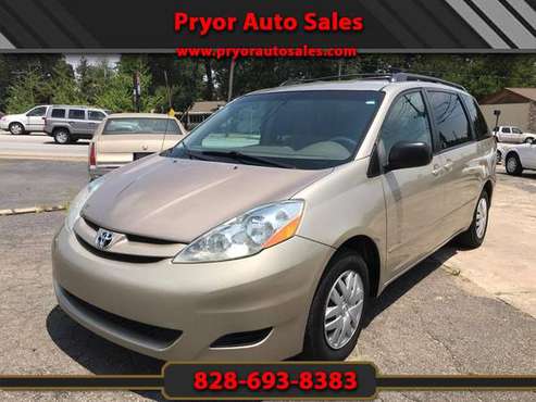 2007 Toyota Sienna CE FWD 7-Passenger for sale in Hendersonville, NC