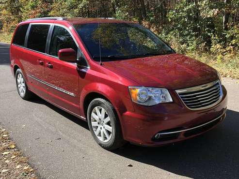 2013 Chrysler Town & Country Touring for sale in fall creek, WI
