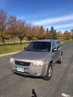 2001 Ford Escape XLT V6 4WD for sale in Chanhassen, MN