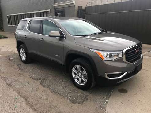 2019 GMC ACADIA SLE *AWD* - cars & trucks - by owner - vehicle... for sale in Troy, MI