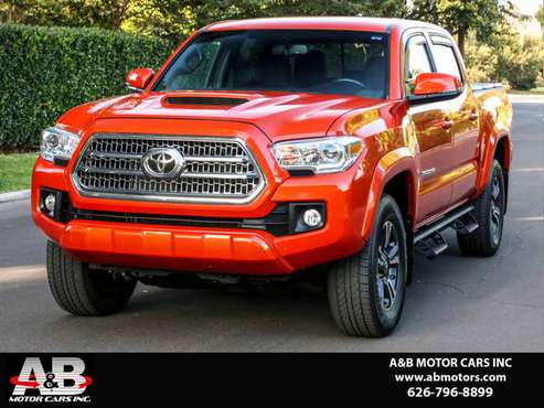 2017 TOYOTA TACOMA DOUBLE CAB TRD SPORT PKG! LOW MILES! FINANCING... for sale in Pasadena, CA