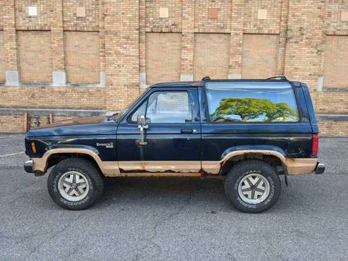 1988 Ford Bronco II Eddie Bauer GREAT CONDITION - Running - cars & for sale in Hamtramck, MI