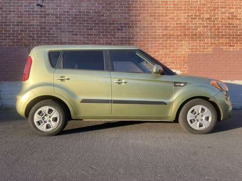 2012 Kia Soul - One Owner! - cars & trucks - by owner - vehicle... for sale in Los Angeles, CA