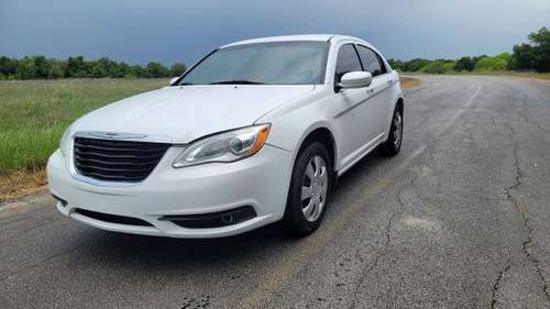 2013 Chrysler 200 - - by dealer - vehicle automotive for sale in Garland, TX
