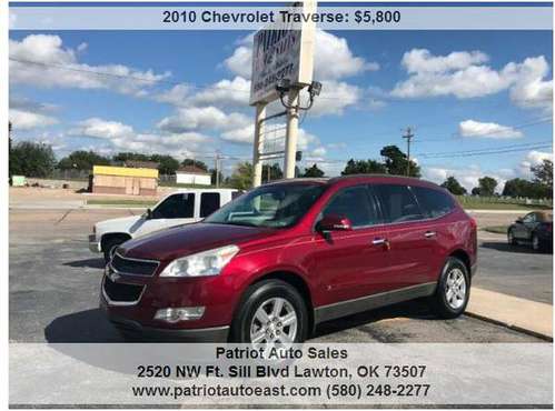 ---- 2010 CHEVY TRAVERSE LT AWD ---- for sale in LAWTON, OK