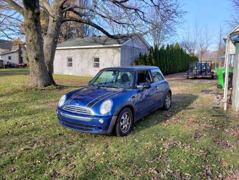 05 Mini Cooper - cars & trucks - by owner - vehicle automotive sale for sale in Conneaut, OH
