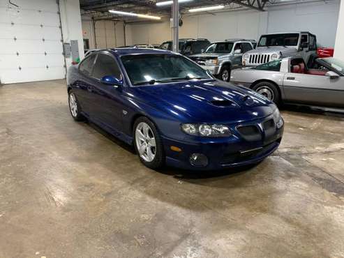 2005 Pontiac GTO Coupe - cars & trucks - by dealer - vehicle... for sale in Saint Paul, MN