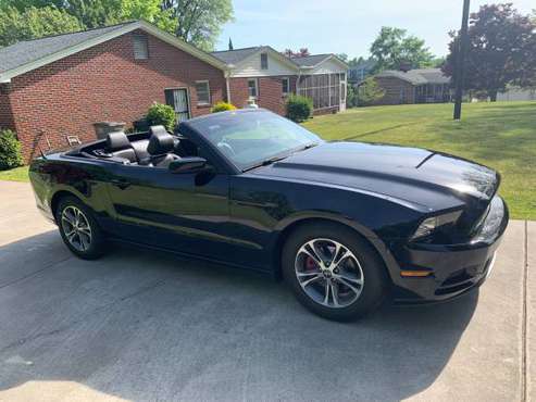 2014 Mustang Premium convertible for sale in Greenville, SC