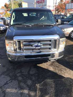 2009 ford extended 15 passenger van for sale in STATEN ISLAND, NY