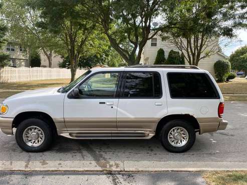 2000 Mercury Mountaineer for sale in Bolingbrook, IL