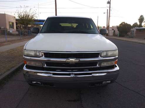 2004 Chevy Tahoe - cars & trucks - by owner - vehicle automotive sale for sale in Tucson, AZ