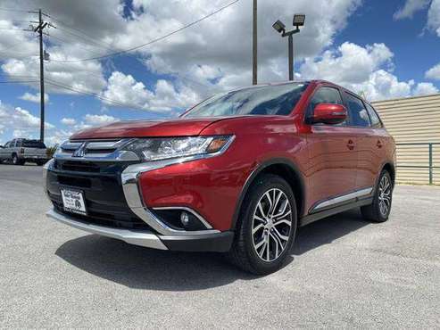 2018 Mitsubishi Outlander SE Sport Utility 4D - cars & trucks - by... for sale in Weatherford, TX