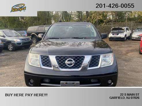 2006 Nissan Pathfinder SE Off-Road Sport Utility 4D EZ-FINANCING! -... for sale in Garfield, NY