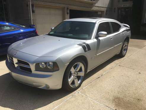 2010 3.5L Dodge Charger for sale in Troy, MI