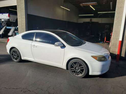 2005 TOYOTA SCION tC 2.4 - cars & trucks - by owner - vehicle... for sale in Vista, CA