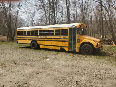 2004 bluebird bus for sale in Wayne, NY