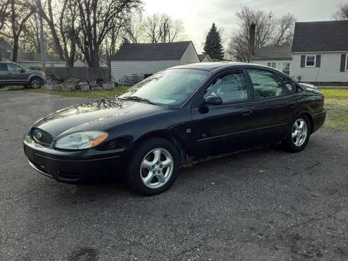 2005 FORD TAURUS SEL***SUNROOF***DEPENDABLE - cars & trucks - by... for sale in Clio, MI