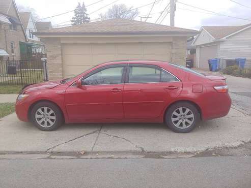 2007 Toyota Camry Hybrid - cars & trucks - by owner - vehicle... for sale in Chicago, IL