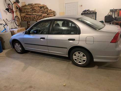 2005 Honda Civic DX With Only 140,000 Miles - cars & trucks - by... for sale in Minneapolis, MN