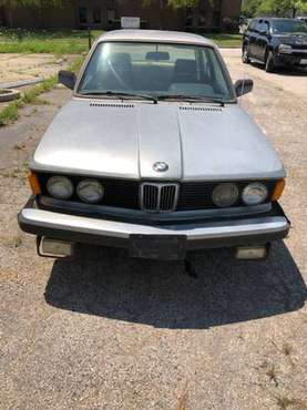 BMW 1982 320I - cars & trucks - by owner - vehicle automotive sale for sale in Bensenville, IL