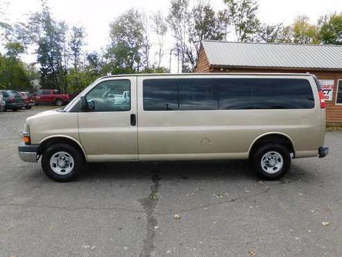 Chevrolet Express 3500 15 Passenger Van Church Shuttle Commercial... for sale in Hickory, NC