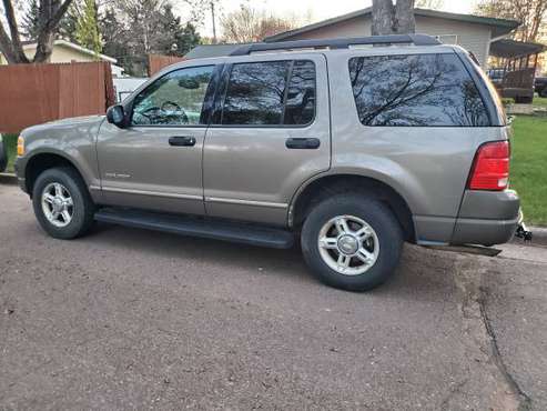 2005 Ford Explorer XLT 4WD for sale in Chippewa Falls, WI