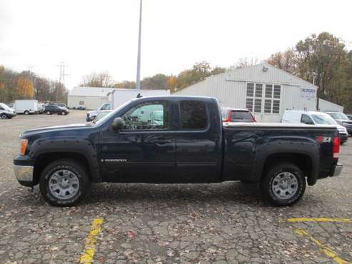2008 GMC Sierra 1500 4WD - cars & trucks - by dealer - vehicle... for sale in Youngstown, OH