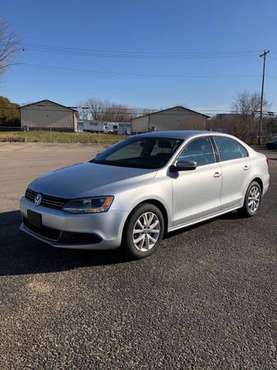 2014 Volkswagen Jetta SE - cars & trucks - by owner - vehicle... for sale in Cottage Grove, WI
