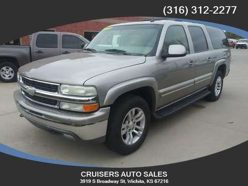 2002 Chevrolet Suburban 1500 - Financing Available! - cars & trucks... for sale in Wichita, KS
