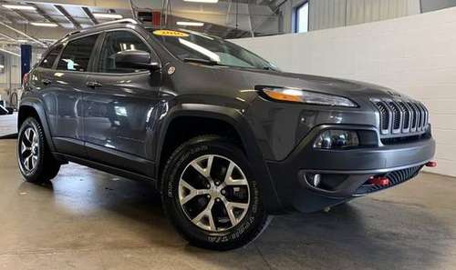 2016 JEEP CHEROKEE TRAILHAWK 4WD LEATHER! MOON! REMOTE START! LOADED! for sale in Coopersville, MI