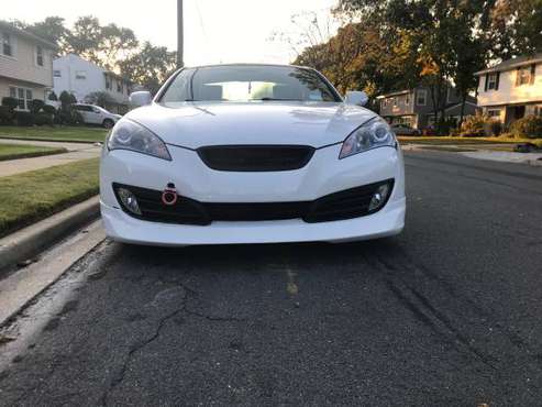 Genesis coupe 3.8 *LOW MILES for sale in North Massapequa, NY