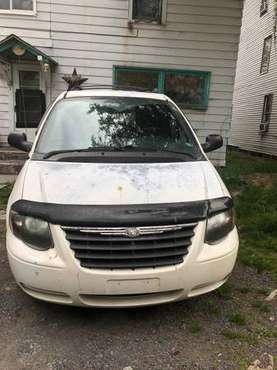 Chrysler Town and Country for sale in Bartonsville, PA