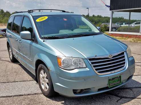 2008 Chrysler Town & Country Touring, 168K, Leather, DVD, 3rd Row, Cam for sale in Belmont, ME