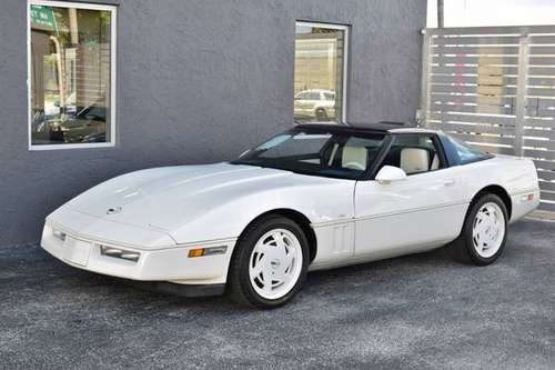 1988 Chevrolet Corvette 35th Anniversary 4+3 Manual 6k Miles - cars... for sale in Miami, NY