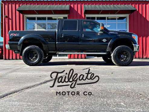 2014 Ford F350 Super Duty Crew Cab Lariat Pickup 4D 6 3/4 ft Family... for sale in Fremont, NE