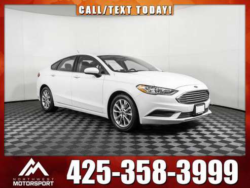 2017 *Ford Fusion* SE FWD - cars & trucks - by dealer - vehicle... for sale in Everett, WA