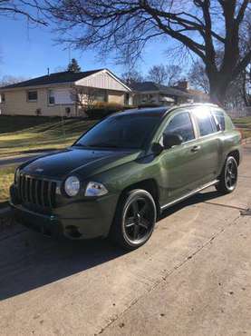 07 Jeep Compass $4500 - cars & trucks - by owner - vehicle... for sale in milwaukee, WI