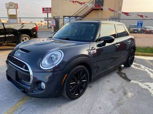 2015 MINNI COOPER S - cars & trucks - by owner - vehicle automotive... for sale in Pharr, TX