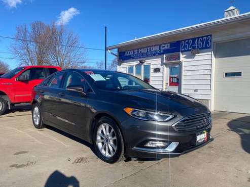 2017 Ford Fusion SE FWD - - by dealer - vehicle for sale in Waterloo, IA
