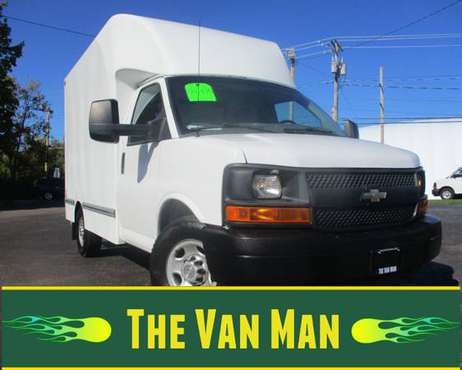 2012 Chevy box truck SINGLE REAR WHEEL! for sale in Spencerport, NY