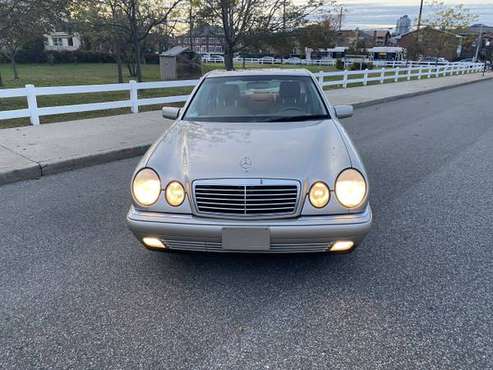 EXCELLENT MERCEDES-BENZ E-320 - cars & trucks - by owner - vehicle... for sale in Brooklyn, NY
