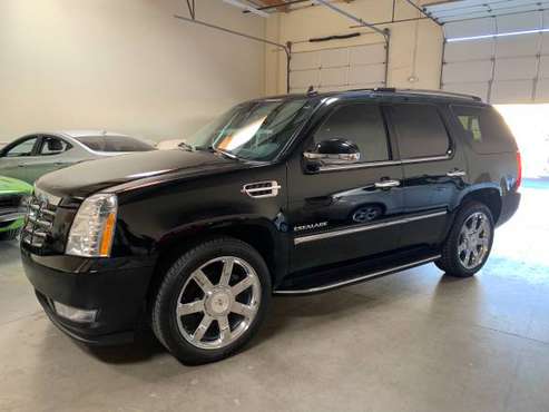 2011 CADILLAC ESCALADE - cars & trucks - by owner - vehicle... for sale in Phoenix, AZ