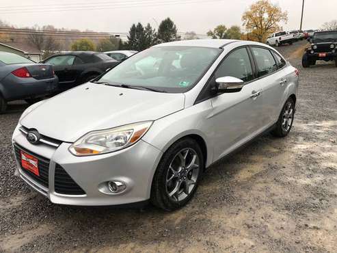 NEW ARRIVAL 2013 FORD FOCUS SE ONLY 68K MILES W/ WARRANTY - cars &... for sale in MIFFLINBURG, PA