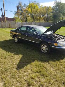 2002 ford lincoln continentai - cars & trucks - by owner - vehicle... for sale in Highland Park, MI
