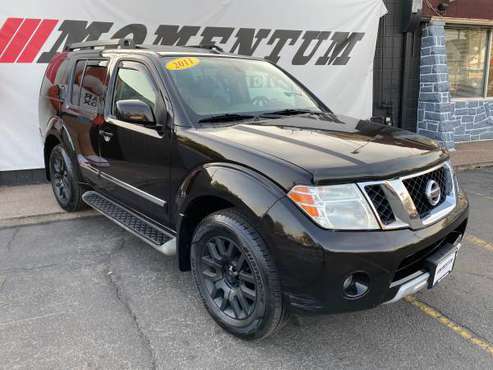 2011 Nissan Pathfinder LE 4WD 126K Miles 3rd Row BK Camera Sunroof -... for sale in Englewood, CO